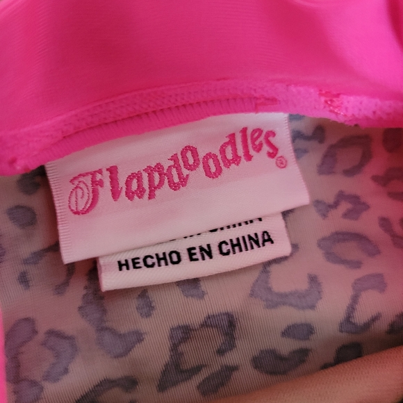 Flapdoodles 2 piece Swimsuit!💦💕 Size 24 Months. - Picture 2 of 4